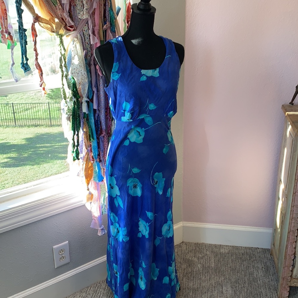 Byer studio size 8 dress midi length size Small